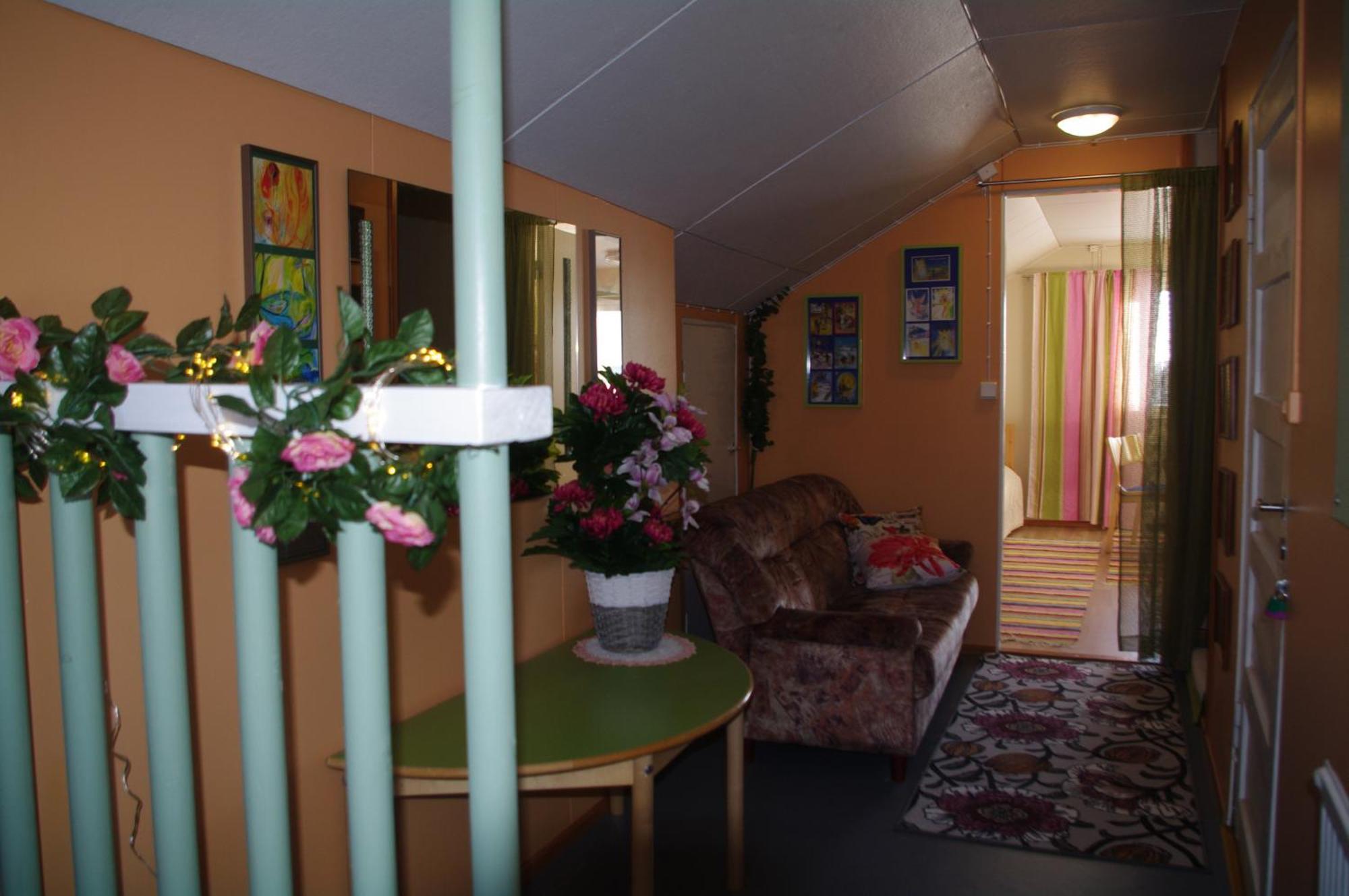 Aneen Loma Vacation And Cottages Посио Номер фото