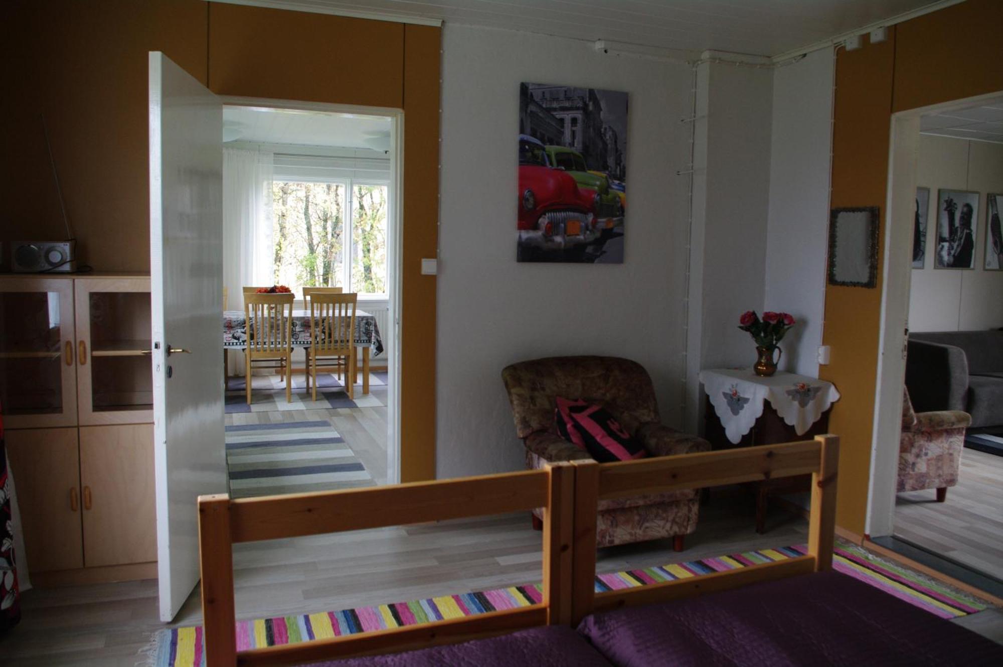Aneen Loma Vacation And Cottages Посио Номер фото